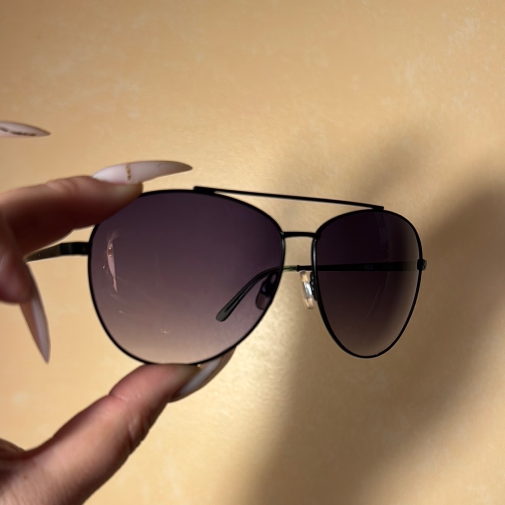 Kurt Geiger 61 mm Black Aviator Sunglasses with Gradient Lenses NWOT